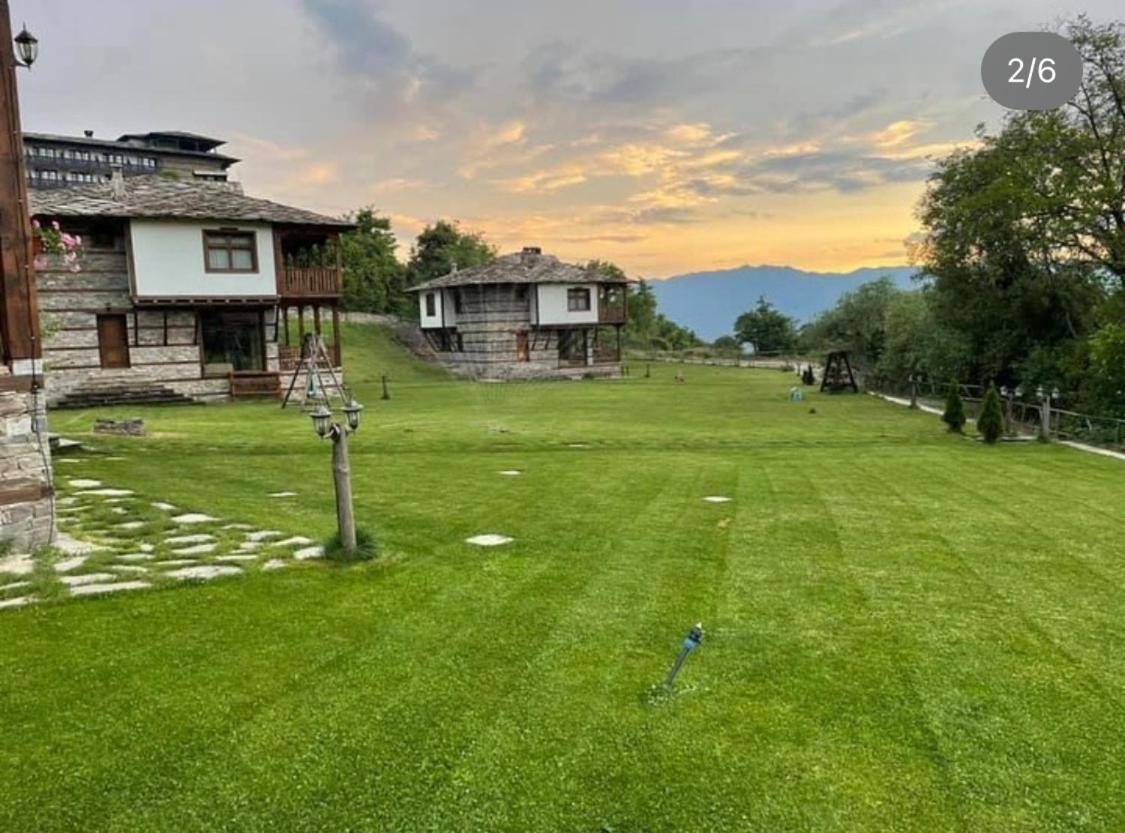 Leshten Guest Homes Kültér fotó