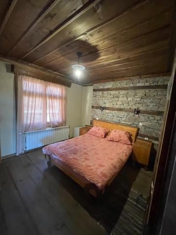 Leshten Guest Homes Kültér fotó