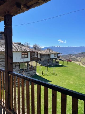 Leshten Guest Homes Kültér fotó