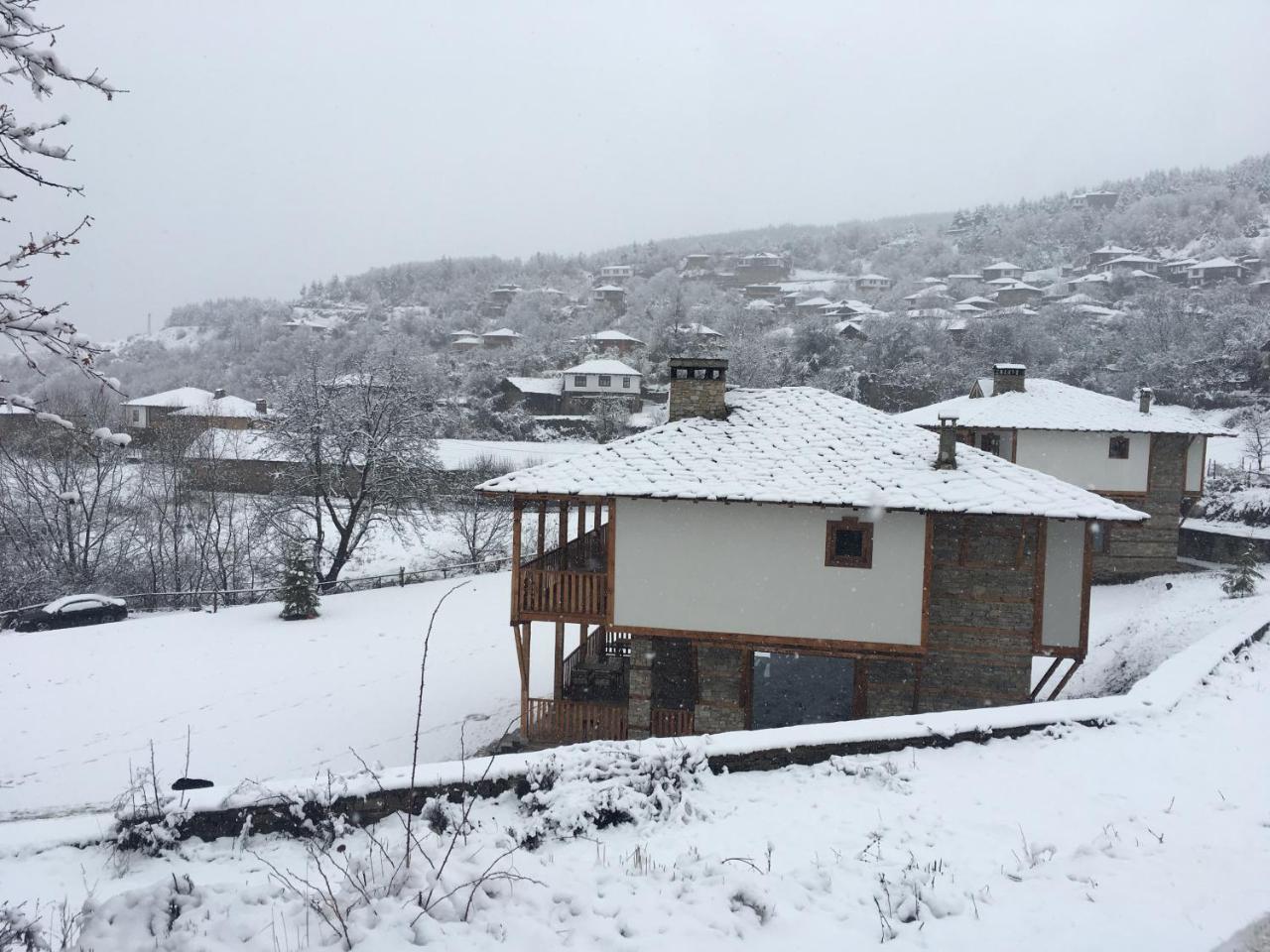 Leshten Guest Homes Kültér fotó